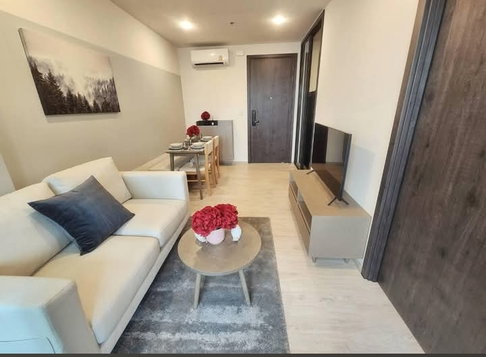 1Bed | 1Bath | MRT Huai Khwang | 35sqm | THB 21,000/mo | Fl.12 — XT Huai Khwang Bangkok