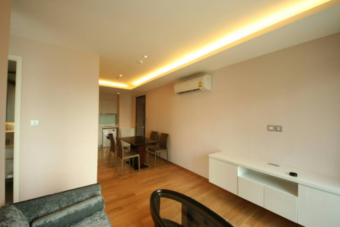 2Bed | 2Bath | BTS Phrom Phong | 62sqm | THB 45,000/mo | Fl.12 — H Sukhumvit 43 Bangkok