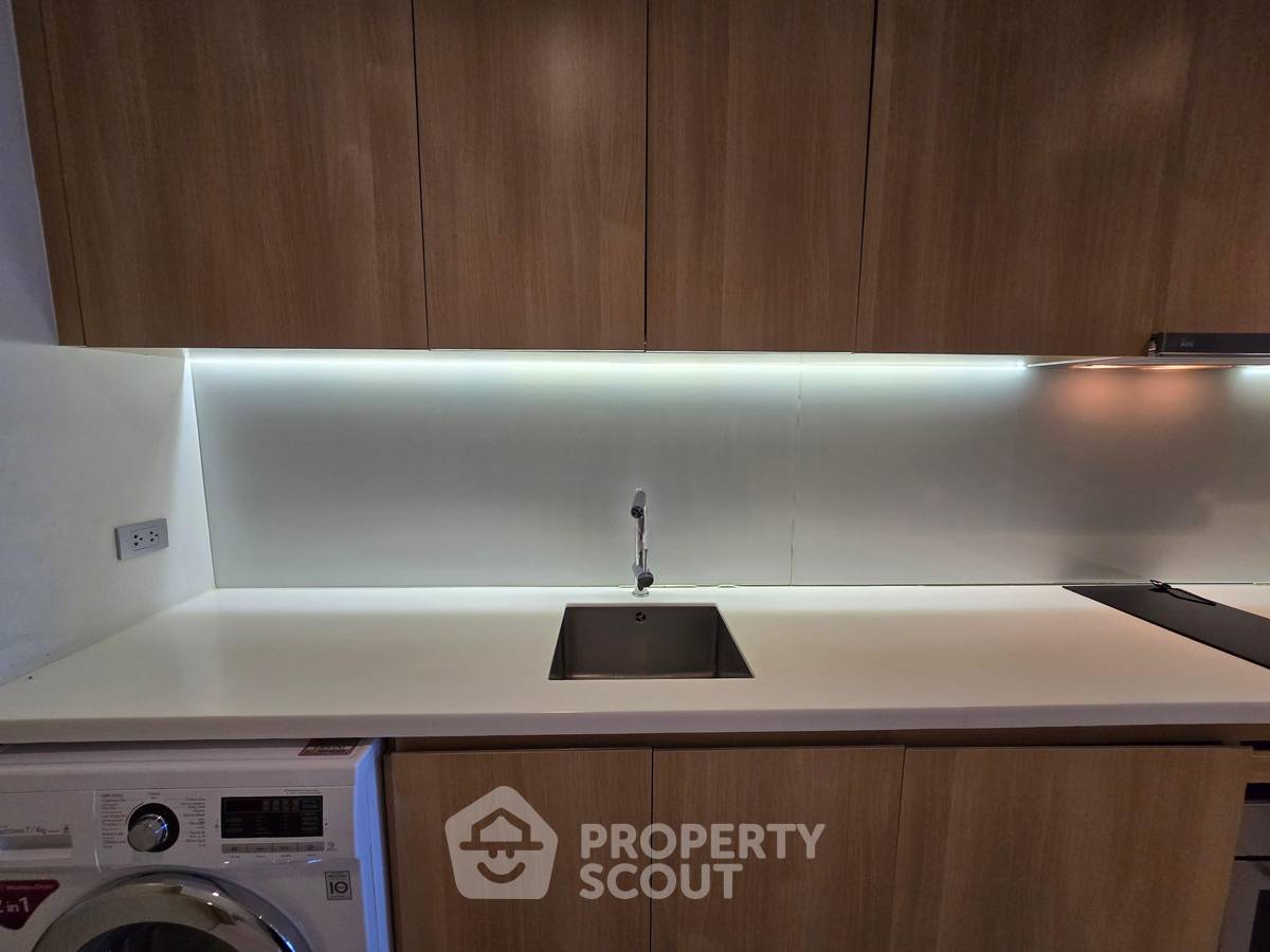 รูป คอนโด 2 ห้องนอน Hyde Sukhumvit 13 ใกล้ BTS นานา 200 ม. (ID 3264954) - รูปที่ 6/20
