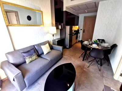 คอนโดให้เช่า : 1 ห้องนอน | 1 ห้องน้ำ | MRT Phetchaburi | 35 ตร.ม. | 28,000 บาท/เดือน | ชั้น 24 — The Lofts Asoke กรุงเทพฯ