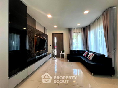 Houses for sale Samut Prakarn : 4-BR House at Britania Bangna-KM.12 in Bang Phli Yai (ID 2833656)