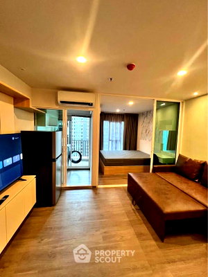 Condos for rent : 25th-Floor 1-BR At Regent Home Bangna Near BTS Bang Na (ID 2304705)