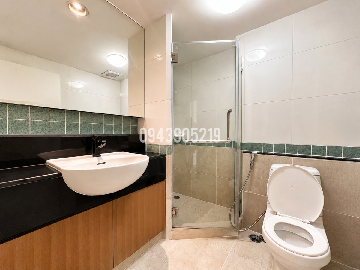 picture Centric Sukhumvit 64 ☎️corner room 42 sqm ‼️15000/month ‼️NOW AVAILABLE 🔆✅ - 5/9