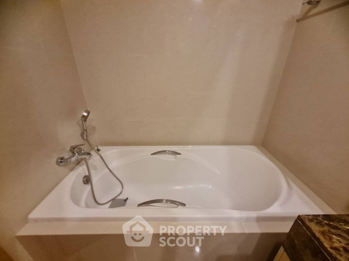 picture 1-BR Condo at 39 By Sansiri near BTS Phrom Phong (ID 3096663) - 14/14