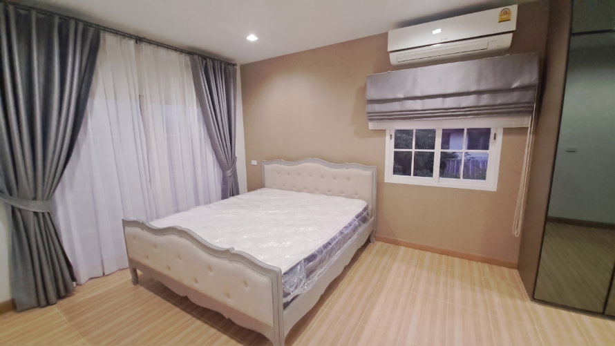 รูป ห้เช่าบ้านเดี่ยวหลังมุมสุดซอย 4 ห้องนอน โครงการ แกรนดิโอ ลาดพร้าว-เกษตรนวมินทร์ (Grandio Ladprao KasetNawamin) ซอยนวมินทร์ 42 - รูปที่ 20/26