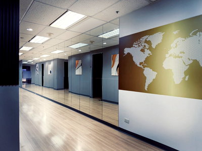 Office for rent DONKI Mall Thonglor   : Private Office for Rent in Asoke near BTS Asok & MRT Sukhumvit | Flexory Space