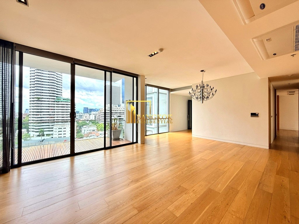 Domus | Unfurnished 3 Bedroom Condo For Rent in Asoke - BR2153CD