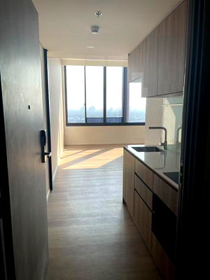 Condos for sale : Siamese Sukhumvit 87 | 16th High Floor Duplex Loft Unit (Massive 2M THB Loss-Sale Discount!)