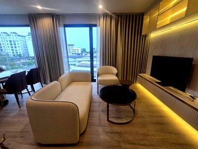 Condos for rent : Pynn soonvijai 90sqm 2 bed like new room pls add line paolin1