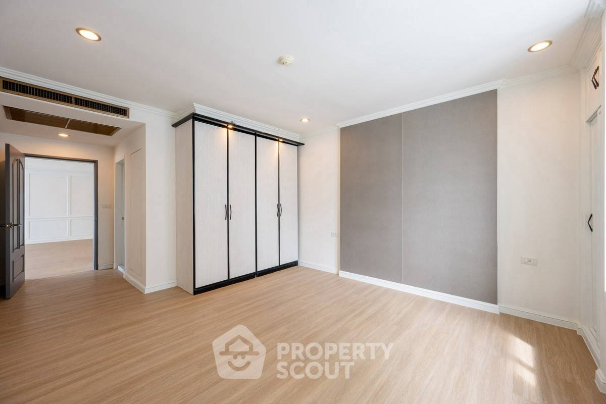 รูป คอนโด 3-ห้องนอน ที่ ลาส โคลินาส ใกล้ BTS อโศก (ID 3274816) - รูปที่ 12/15