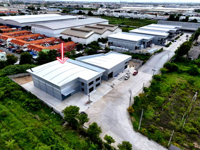 Factory for sale Assumption University Bang Na Campus : #HHR126 Warehouse with Office for Sale, 729 sq.m. of usable space 📍 Thepharak 
