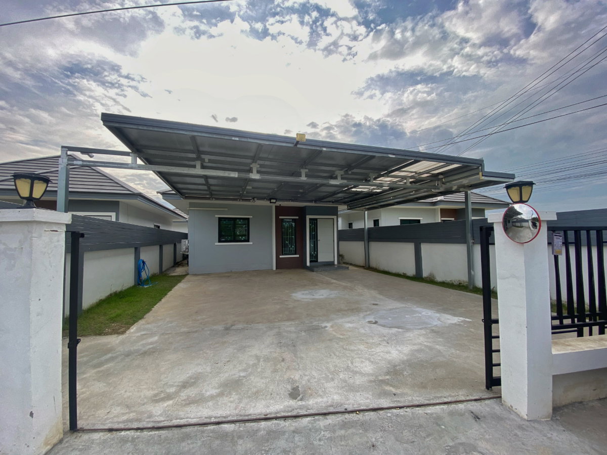 รูป ให้เช่าบ้านเดี่ยวชั้นเดียว ใกล้ รพ.อานัน ขนาด 2 ห้องนอน 2 ห้องน้ำ พร้อมเฟอร์นิเจอร์ครบและเครื่องใช้ไฟฟ้าครบ พร้อมเข้าอยู่ - รูปที่ 4/29