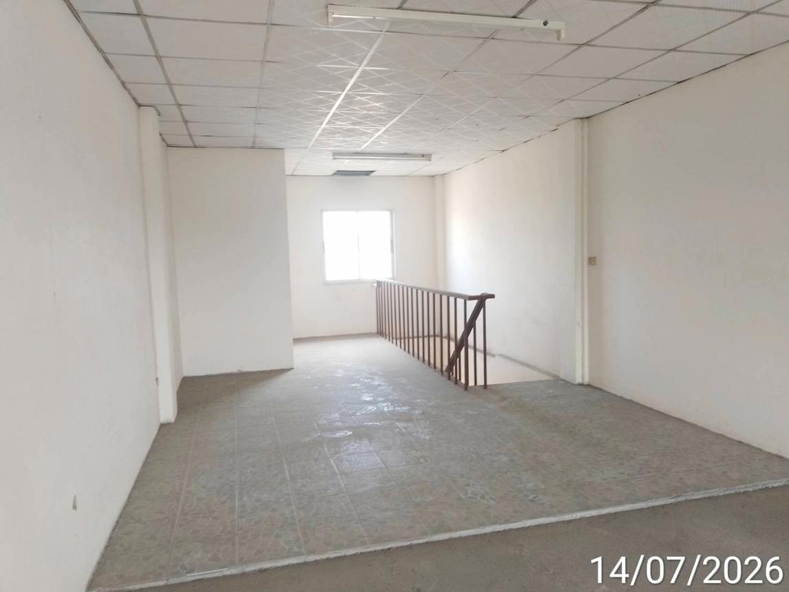 picture SHOP HOUSE 43.8 Sq.w. Si Racha Chonburi for 4.2M - 40/45
