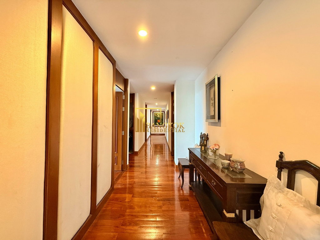 รูป Generously Sized 5 Bed Penthouse Apartment in Phrom Phong - BR0180AP - รูปที่ 17/59