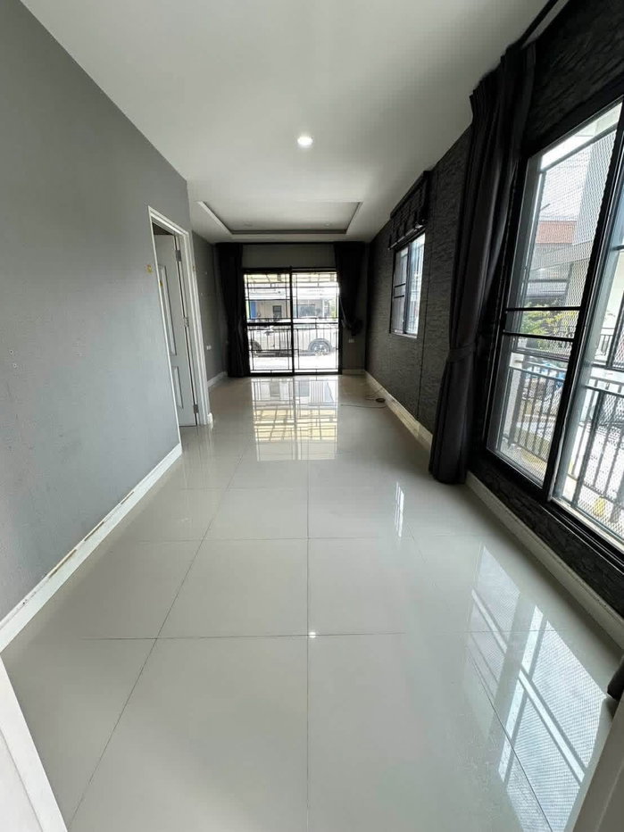 รูป 🏡✨ ให้เช่า บ้านหลังมุม | กานดาเพลส คลอง 6 ปทุมธานี 4 ห้องนอน 2 ห้องน้ำ บ้านโปร่ง สว่าง ไม่อึดอัด แบ่งพื้นที่ใช้งานได้หลากหลาย  - รูปที่ 7/20