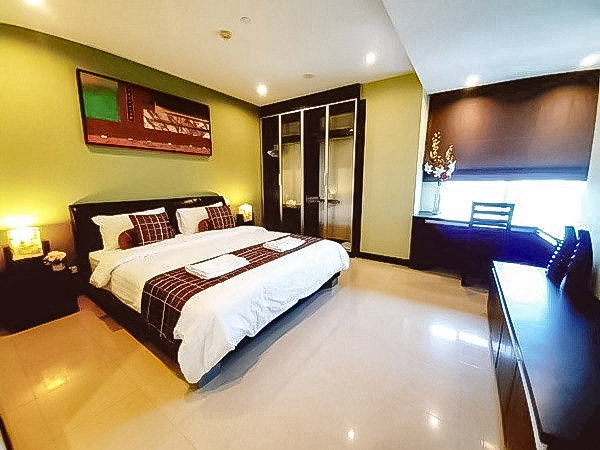 รูป High End 2 Bed Condo for Sale La Royale Beach Sea View - รูปที่ 7/9