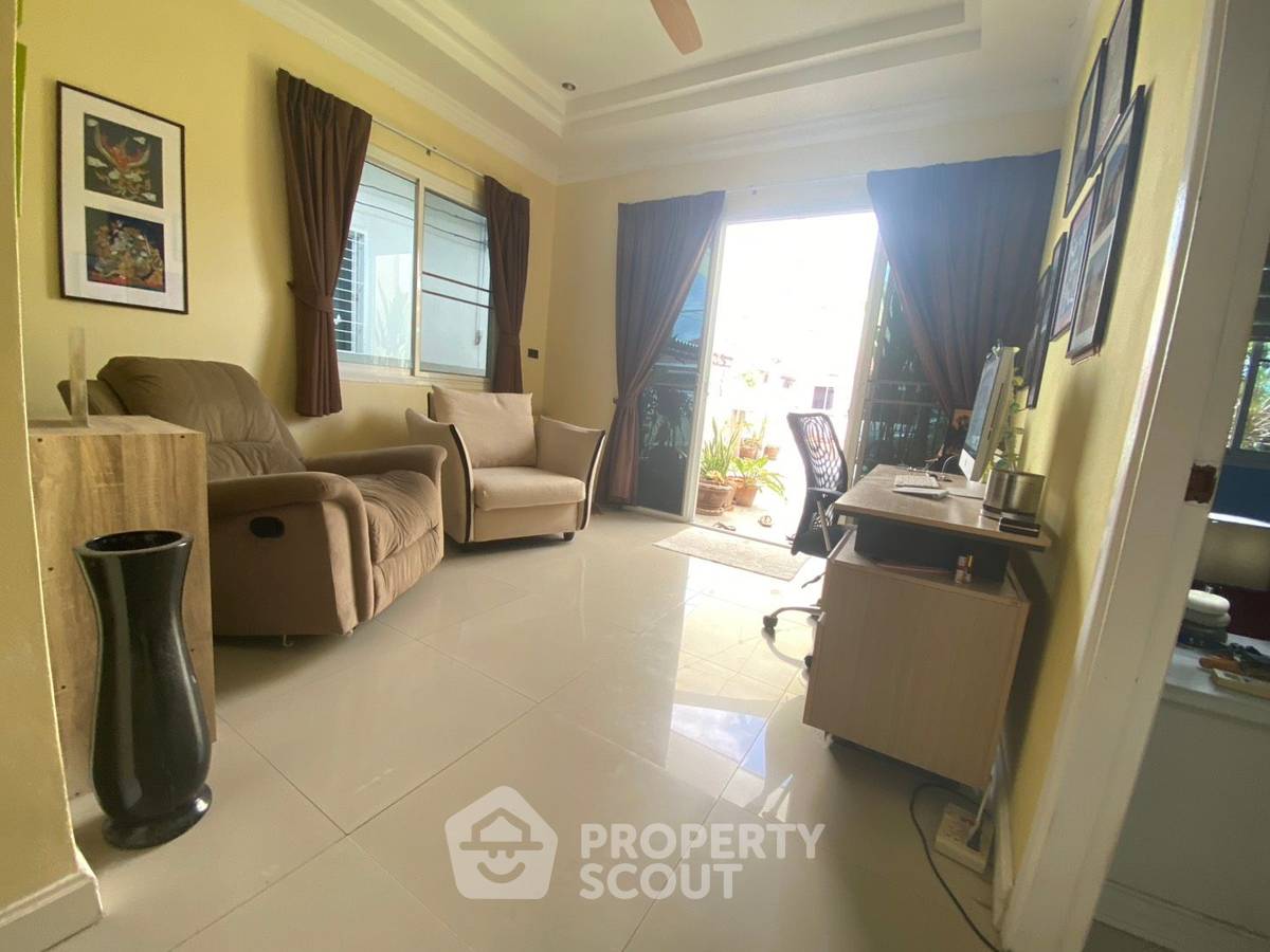 รูป บ้าน 2-ห้องนอน ใกล้ เดอะ เวเนเซีย (ID 3271009) - รูปที่ 5/14