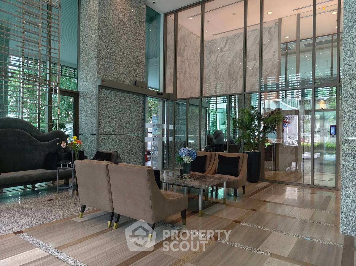 รูป คอนโด 2 ห้องนอน Supalai Oriental Sukhumvit 39 ใกล้ MRT เพชรบุรี (ID 3274928) - รูปที่ 4/5