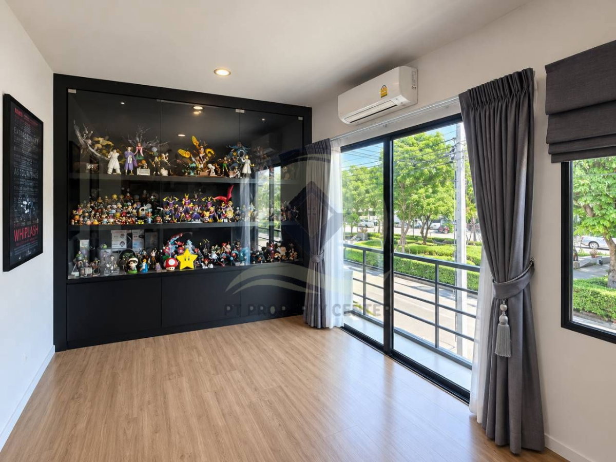 รูป บ้านกลางเมือง รามอินทรา ซอยกาญจนาภิเษก 6/1 (คู้บอน 27) ถนนคู่ขนานกาญจนาภิเษก ขายขาดทุน ราคาพิเศษ หน้าบ้านไม่ชนใคร วิวสวน ฟังก์ชันครบ แถมบิวท์อินแน่น - รูปที่ 8/26