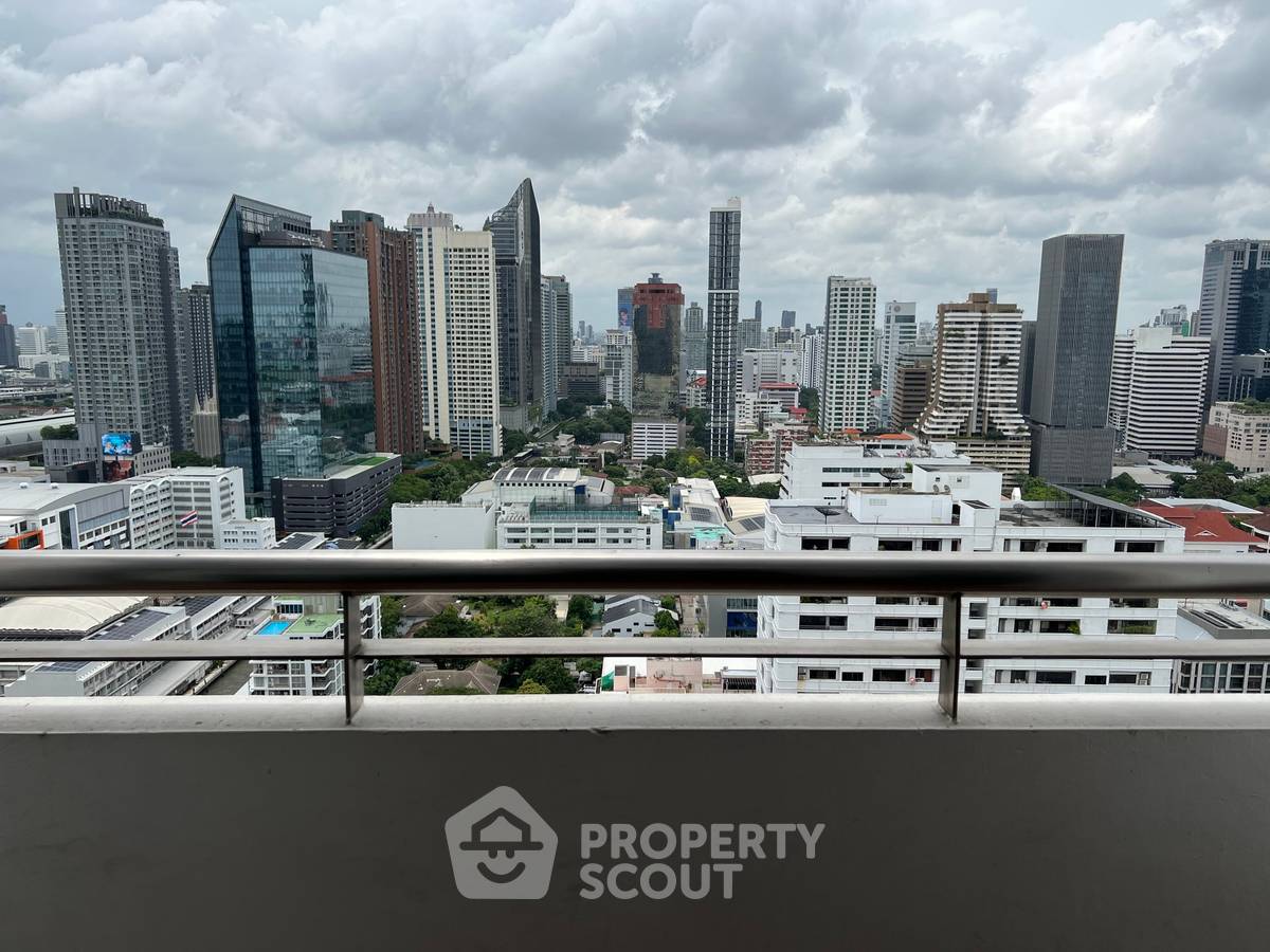 รูป คอนโด 3 ห้องนอน 315 ตร.ม. เลี้ยงสัตว์ได้ Kallista Mansion | ARL Makkasan (ID 3274988) - รูปที่ 18/29