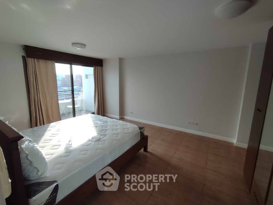picture Spacious 2-BR 110 Sqm Supreme Place Near MRT Khlong Toei (ID 3171282) - 4/10