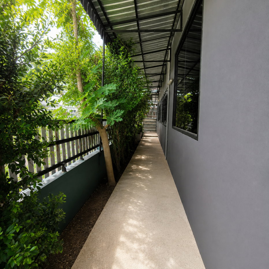 รูป บ้านเดี่ยว รามอินทรา 5, 112 ตร.ว., 6 ห้องนอน, 4 ห้องน้ำ, จอดรถ 6 คัน, พร้อมโกดัง, พื้นที่ใช้สอยในบ้าน 350 ตร.ม. - รูปที่ 4/42
