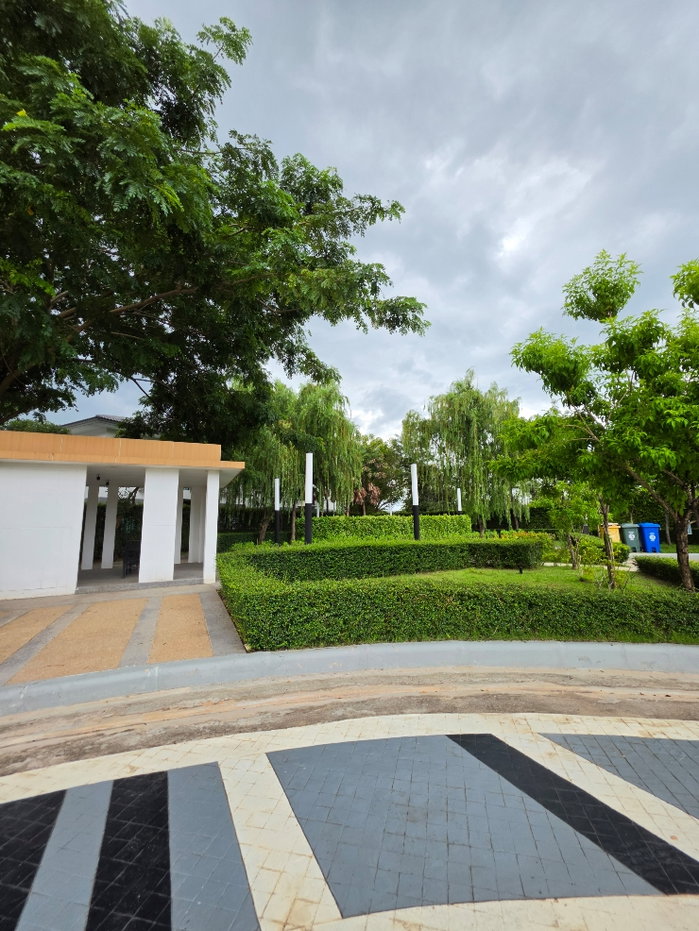 รูป บ้านหลังใหญ่ 4ห้องนอน 1ห้องอเนอกประสงค์ บ้านในโครงการปลอดภัย เงียบสงบ - รูปที่ 43/46