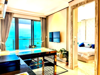 Condos for rent : 1 Bedroom Condo for Rent The Riviera Monaco Jomtien Pattaya