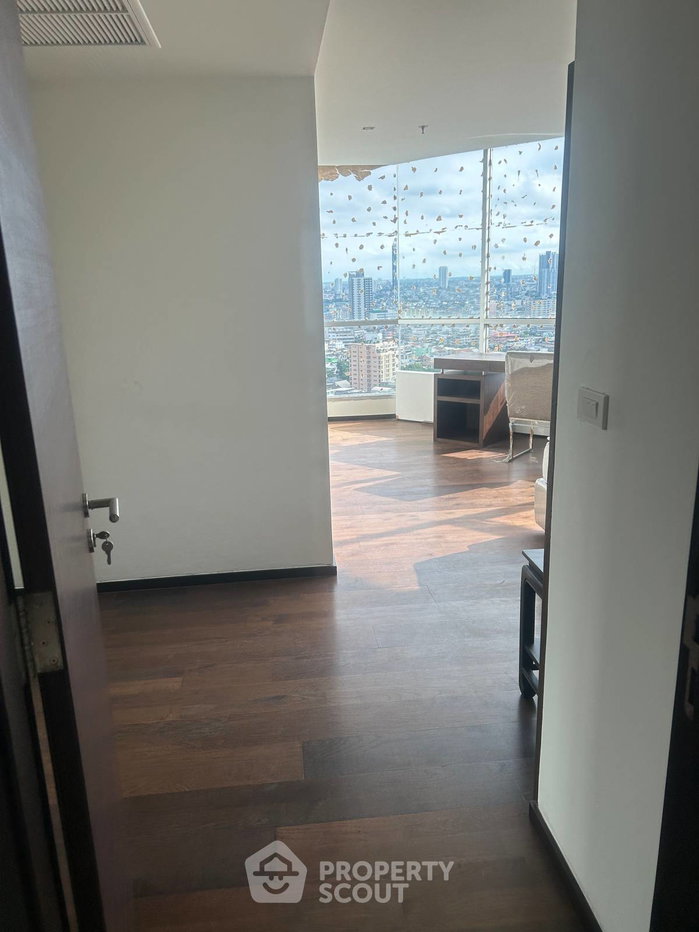 picture 24th-Floor 2-BR At Sathon Heritage Residences, BTS Chong Nonsi (ID 1284471) - 2/7