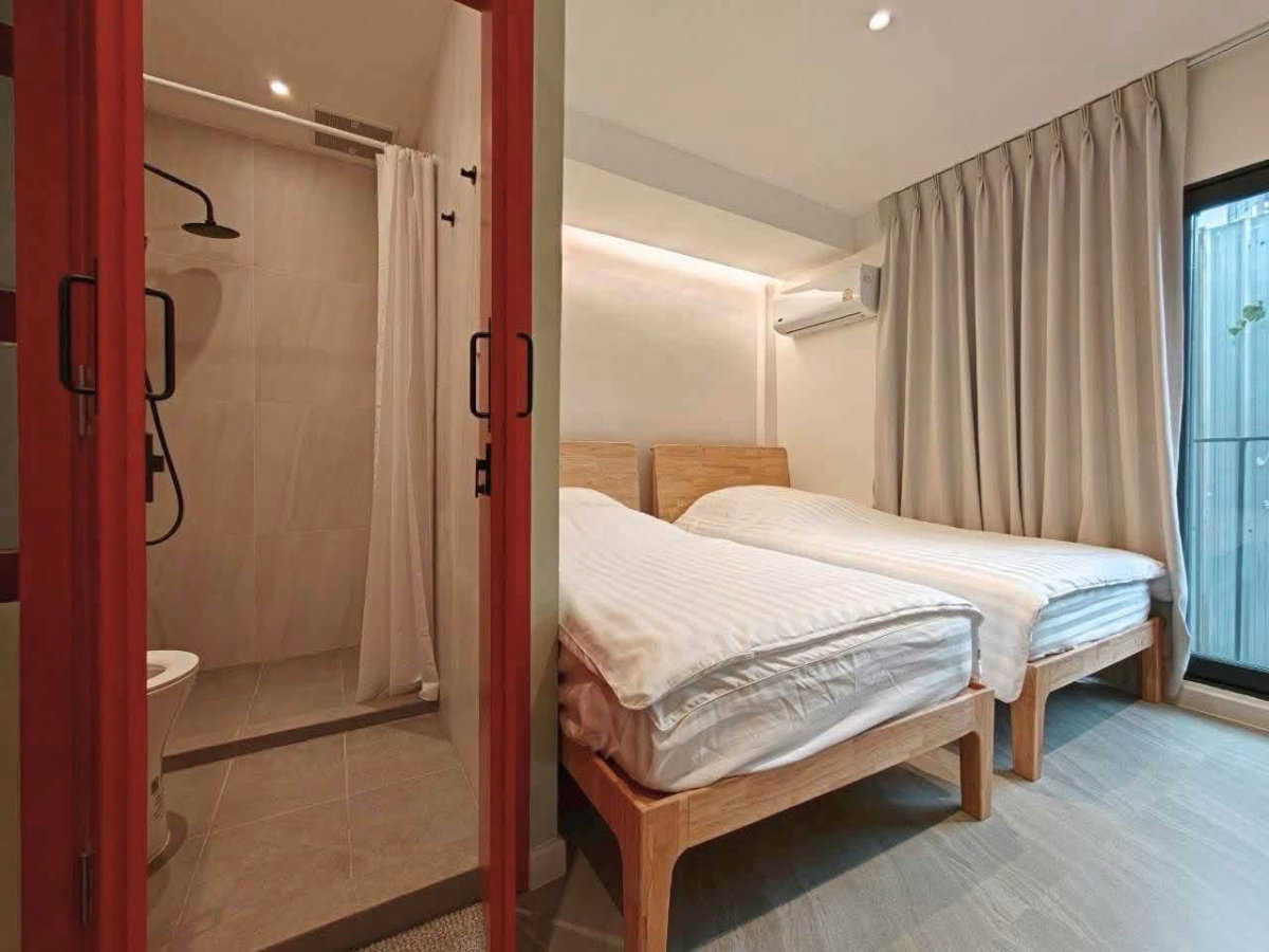 รูป 🏢 ให้เช่าตึกแถวทั้งหลัง สุขุมวิท 44/1 4 ห้องนอน 5 ห้องน้ำ Fully Furnished | ตกแต่งใหม่ | พร้อมเข้าอยู่ทันที 🚆 ติด BTS พระโขนง - รูปที่ 15/20