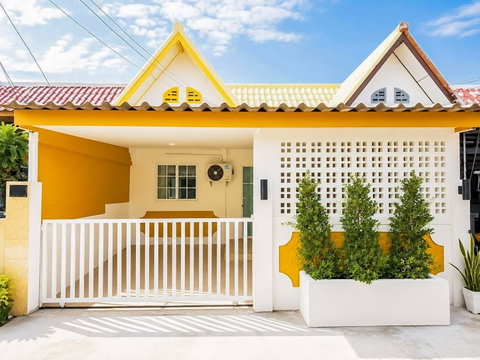 Renovated Townhouse for Sale Khao Talo East Pattaya