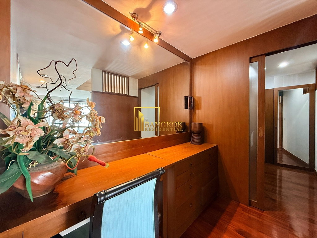 รูป Generously Sized 5 Bed Penthouse Apartment in Phrom Phong - BR0180AP - รูปที่ 22/59
