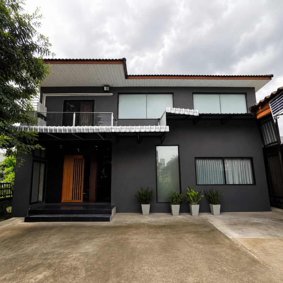 รูป บ้านเดี่ยว รามอินทรา 5, 112 ตร.ว., 6 ห้องนอน, 4 ห้องน้ำ, จอดรถ 6 คัน, พร้อมโกดัง, พื้นที่ใช้สอยในบ้าน 350 ตร.ม. - รูปที่ 2/42