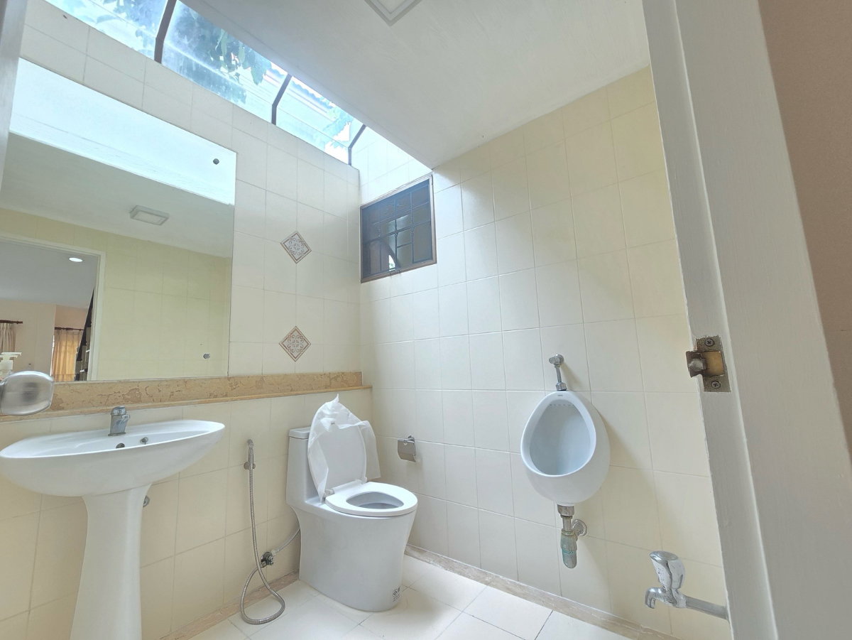 รูป 🏡 ให้เช่าบ้านเดี่ยว 2 ชั้น หลังมุม | เศรษฐสิริ เสรีไทย บ้านเดี่ยวหลังมุม รีโนเวทใหม่ทั้งหลัง พื้นที่กว้าง เป็นส่วนตัว - รูปที่ 12/15
