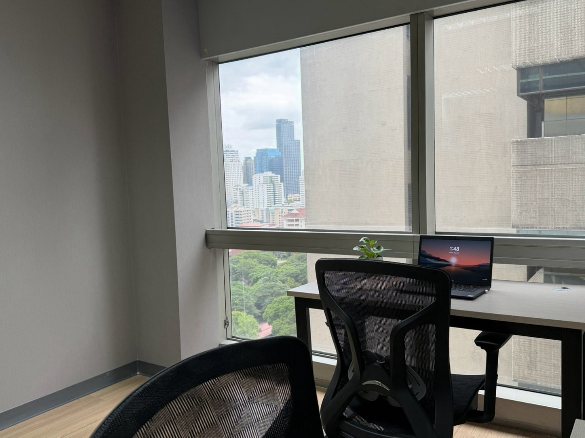 picture Private Office for Rent in Asoke near BTS Asok & MRT Sukhumvit | Flexory Space - 15/21