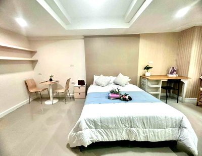 Condos for sale 700 Year Sports Arena Chiang Mai : 🚨 Urgent Sale! 7 Stars Condo – Only 1.49 Million Baht! 🚨 📞 T. 063-6649056
