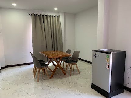 picture Detached house for rent in Prime location - 10/11