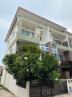 [ขาย] ทาวน์โฮม 3 ชั้น หมู่บ้านวิวาเรี่ยม พระราม 2 - พุทธบูชา 36 (หลังมุม)