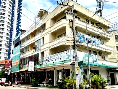 Office for sale Jomtien Sai 1 : 2 Unit Commercial Building for Sale Pratumnak 4 Storeys