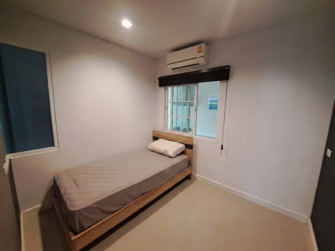 รูป ห้เช่าบ้านเดี่ยวหลังมุมสุดซอย 4 ห้องนอน โครงการ แกรนดิโอ ลาดพร้าว-เกษตรนวมินทร์ (Grandio Ladprao KasetNawamin) ซอยนวมินทร์ 42 - รูปที่ 26/26