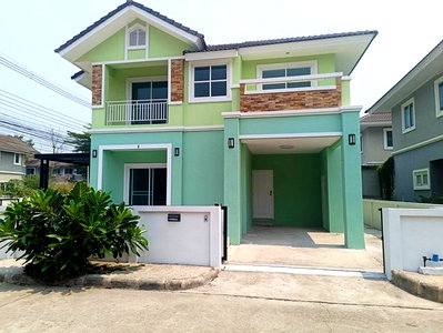 Houses for sale : Thailand House for sale 3 bedroom 59 Square Wa 3650000 Baht.