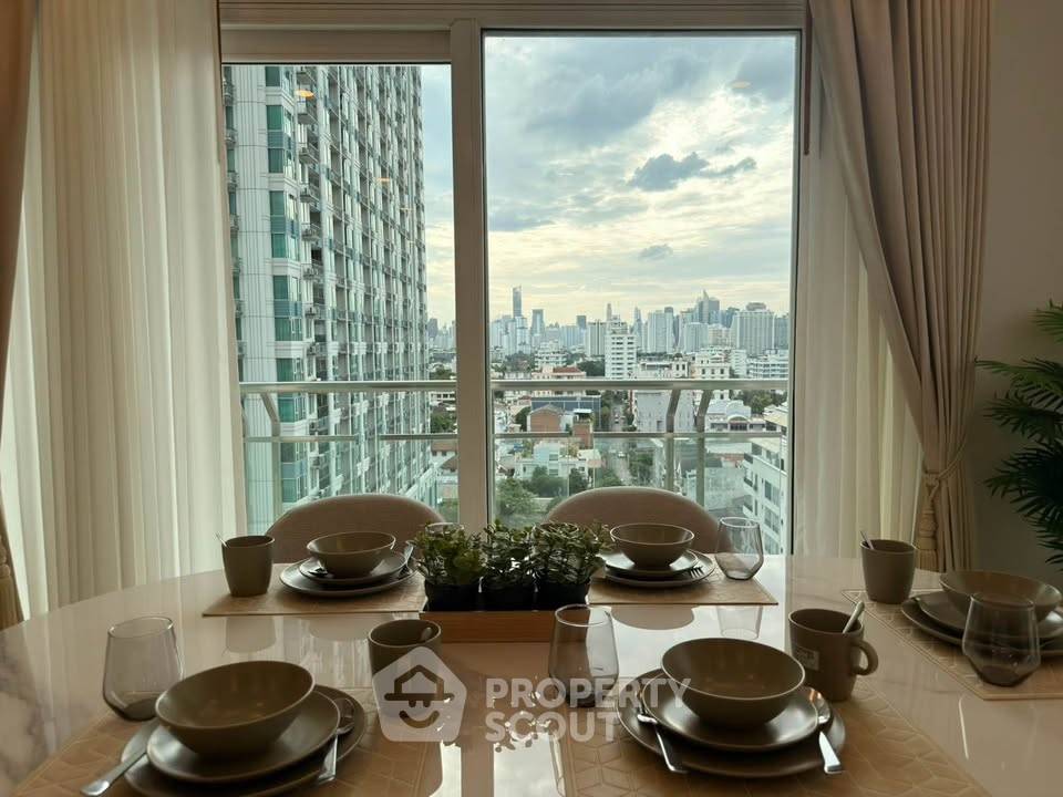 รูป ขายคอนโด 3 ห้องนอน ขนาด 165 ตร.ม. The Height Condominium (ID 3275003) - รูปที่ 8/22