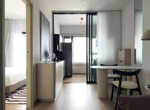 1 ห้องนอน | 1 ห้องน้ำ | MRT Queen Sirikit National Convention Centre | 32 ตร.ม. | 25,000 บาท/เดือน | ชั้น 18 — Life Rama 4 - Asoke กรุงเทพฯ