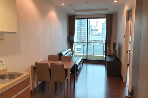 🔥 ขายด่วน !! 🔥 Supalai Elite Sathorn-Suanplu, 1 ห้องนอน, 1 ห้องน้ำ, ชั้นสูง 11++, วิวเมือง !! Code C20221201362 แต่งครบ, ราคาพิเศษ!!📣📣