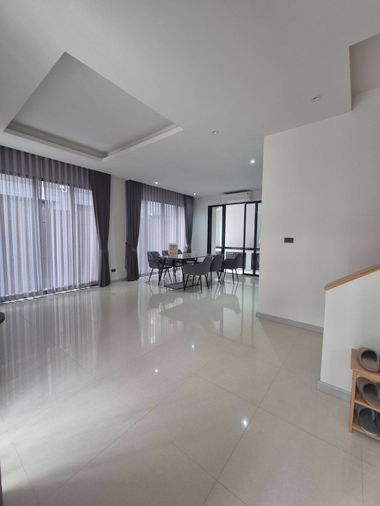 3-bed house for rent, 250 sqm, 40 sq wah, Feel Lat Phrao 101