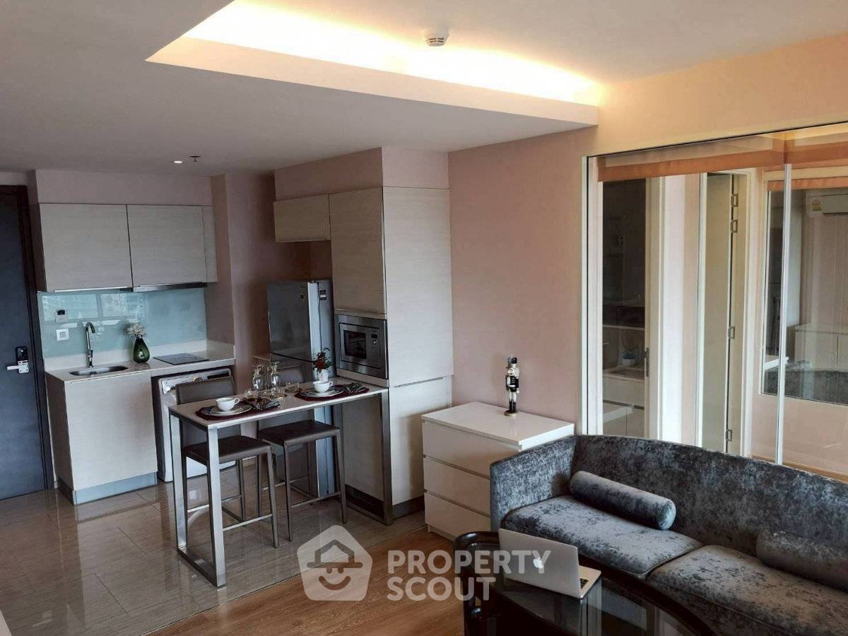 รูป คอนโด 1 ห้องนอน ให้เช่า H Sukhumvit 43 ใกล้ BTS พร้อมพงษ์ (ID 3272999) - รูปที่ 4/13