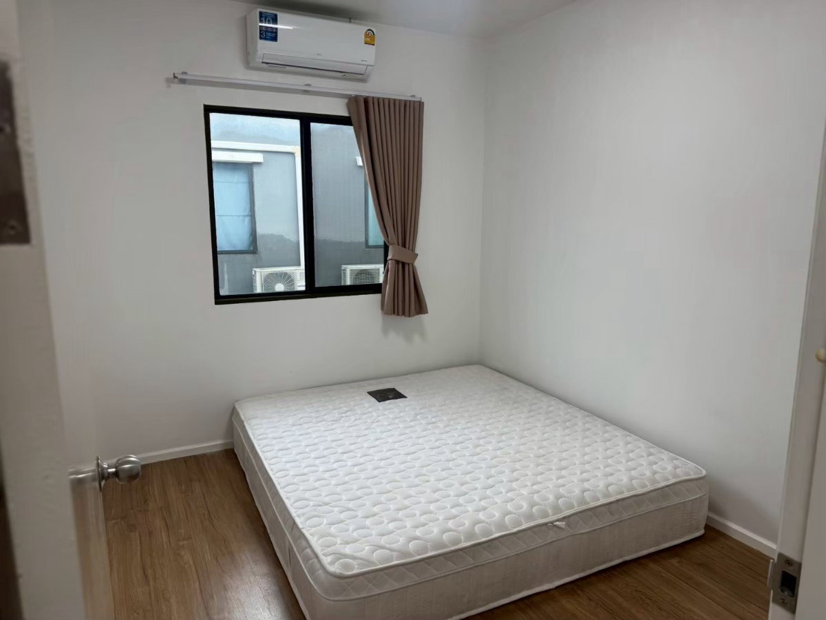 รูป ขายบ้านโกลเด้นสองจรัญปิ่นเกล้าหลังมุม ขนาด 29 ตรว สนใจ @sacondo - รูปที่ 10/13