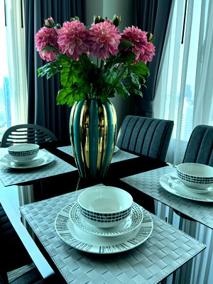 คอนโดให้เช่า : Edge sukhumvit23 55k (60sqm) Wow! 