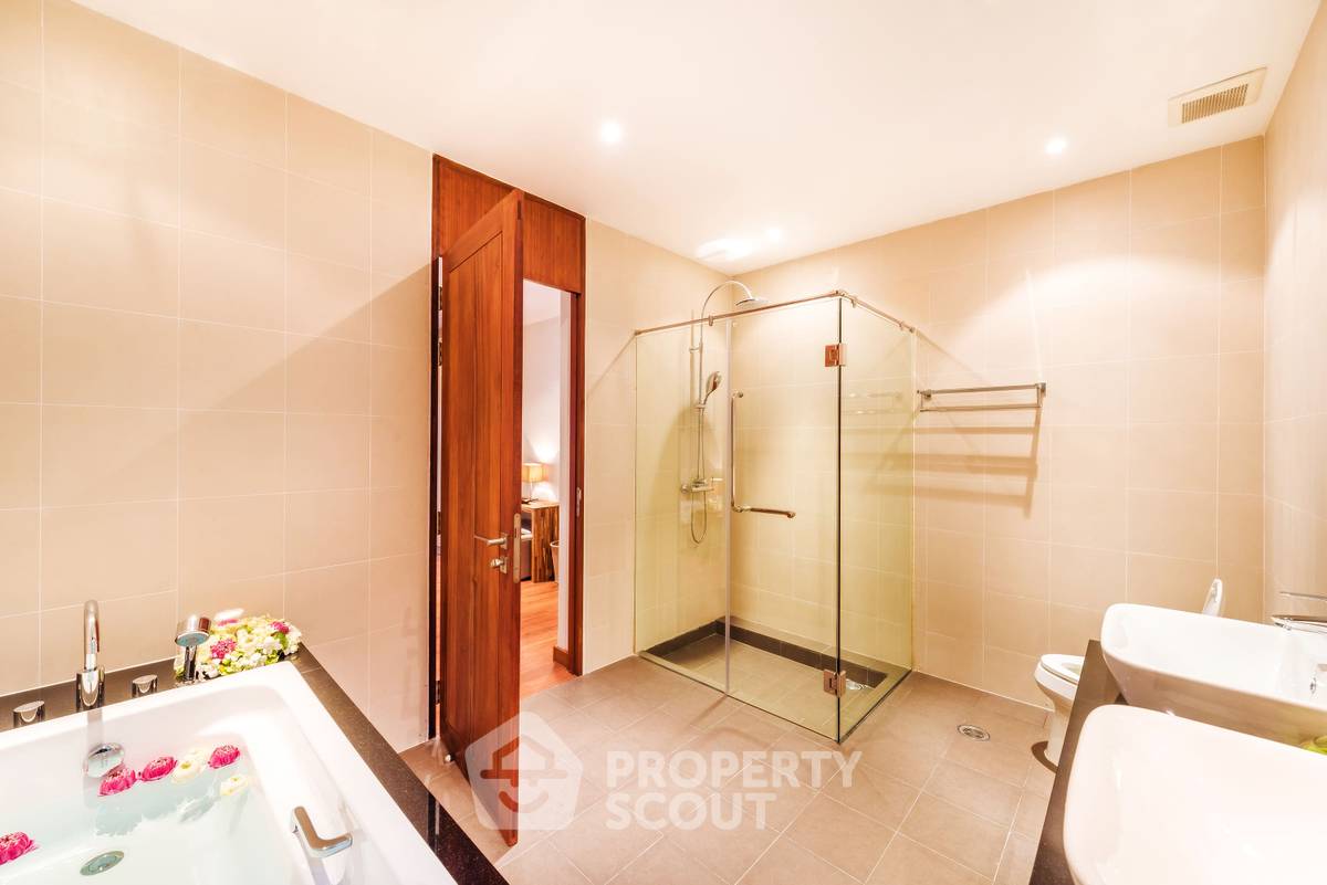 รูป ขายคอนโด 2 ห้องนอน ขนาด 178 ตร.ม. ที่ Lotus Gardens ลายัน (ID 1219698) - รูปที่ 22/26
