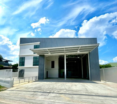For just 2.9 million baht, you can own your own business premises.